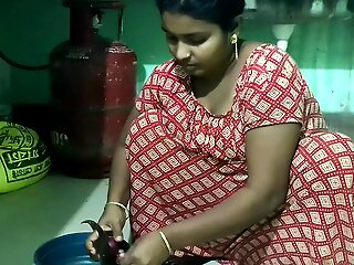 indian desi beutiful wife cooking time
