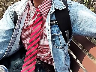 indian desi school girl fucked jungle